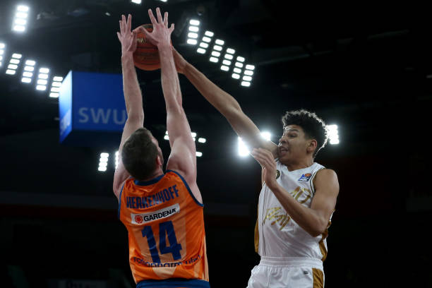 消息引起了 消息引起了